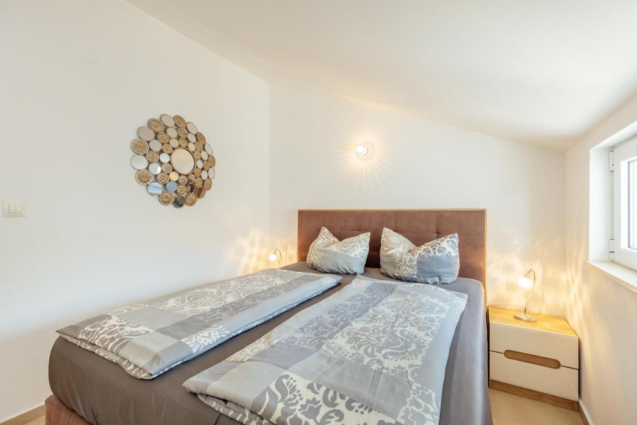 Apartment Penthouse Savina Herceg Novi Exterior foto